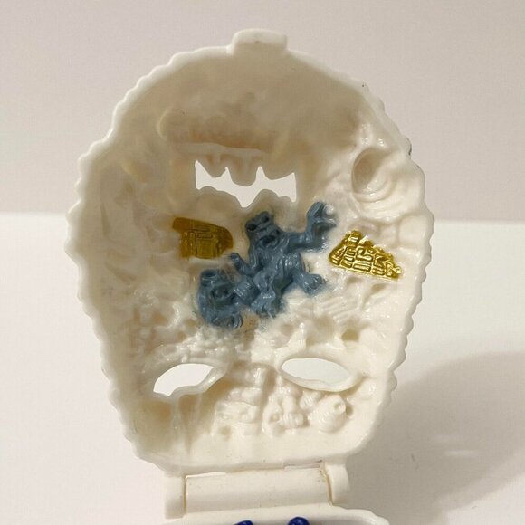 Vintage 1993 Lot of 2 Mighty Max McDonalds Abominable Snowman Yeti Toys - Picture 13 of 16